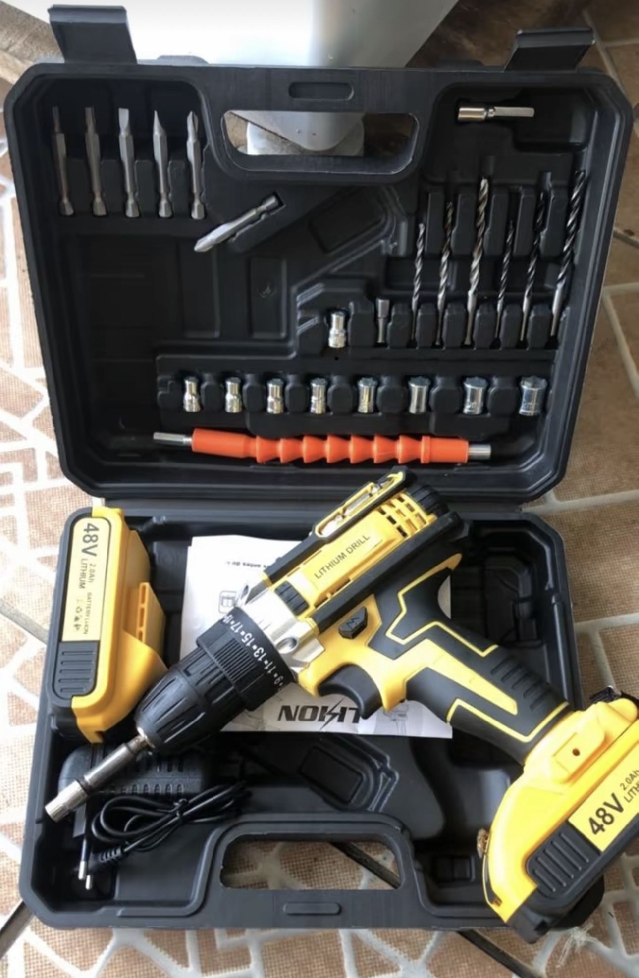 Parafusadeira WAP 48V com maleta e acessórios